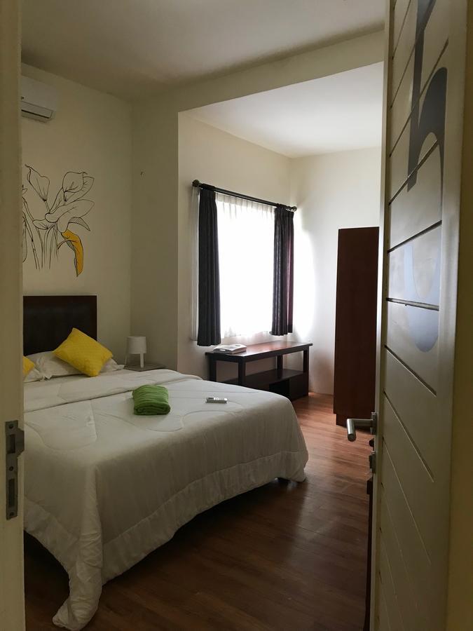 Matta Lodge Kuta Selatan ภายนอก รูปภาพ